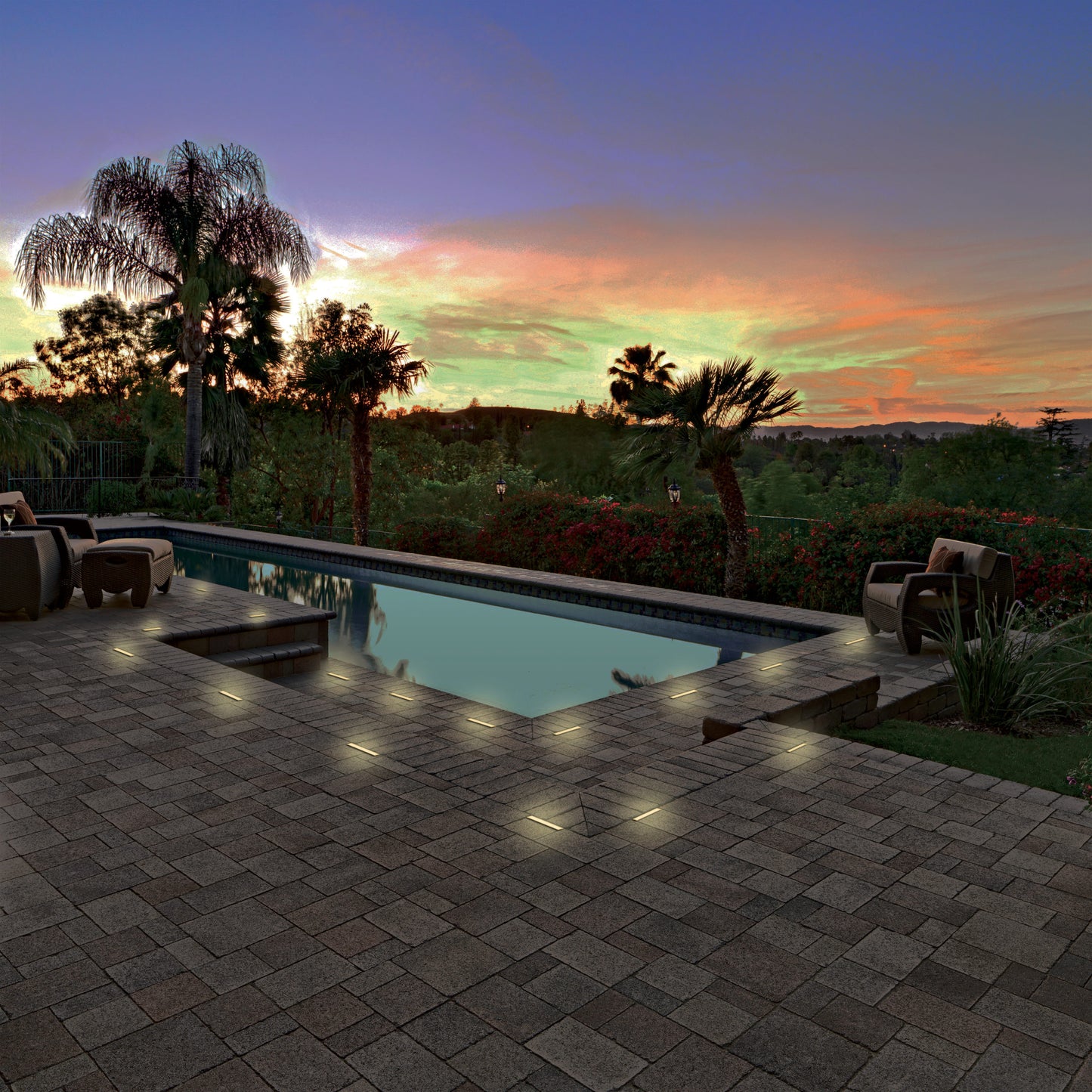LUM-Paver Light 0.5X4 Outdoor Light