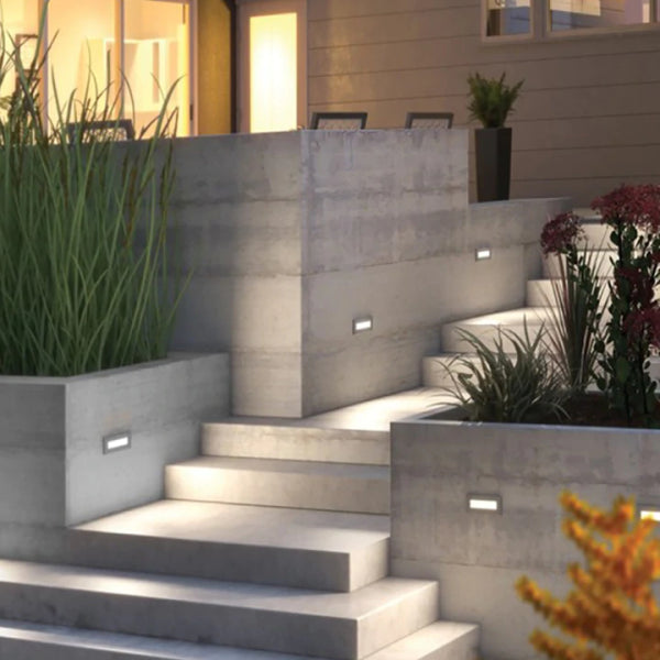 STA04 8W Low Voltage Cast Aluminum Rectangular Surface Mount LED Step or Deck Light